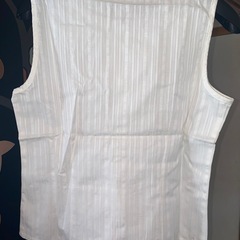 未着用品　ユニクロ　ノースリーブブラウス　150の画像