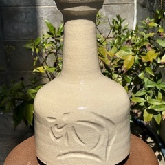 手作りの壺、花瓶(アイボリー)