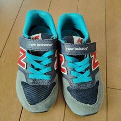 ニューバランス 青 １７cm