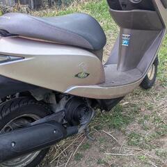 便利な風防　籠付きスクーターの画像