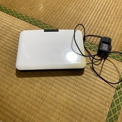 ポータブルDVDプレイヤー