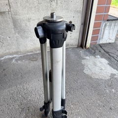 三脚 水平機付き 