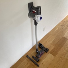 Dyson v6 slim pro スティッククリーナー　の画像