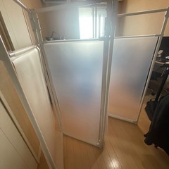 【即引き取りOK】4連パーテーション×2台セット｜代々木駅徒歩3分でラクラク受け取り！  の画像