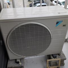 商談中　ダイキンエアコン　2014年製100V　F28rtes- W　引っ越し撤去　取り外して持っていってくださいの画像