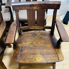 ダイニングチェア　回転式　大塚家具　ニトリ　2ヶずつの画像