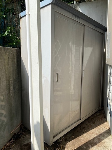 ヨド物置　倉庫　収納庫 A番