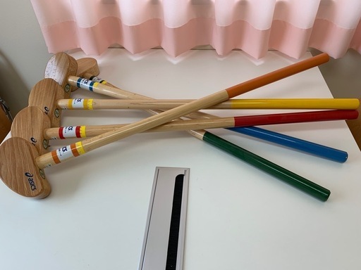 美品　グランドゴルフ クラブ10本、ホールポストセット