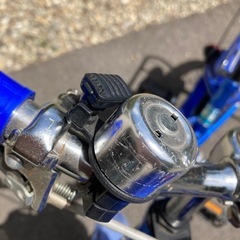 ブリヂストン子供自転車14インチ青の画像