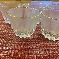 ガラスコップ　冷茶コップ　来客用コップ　五つまとめてですの画像