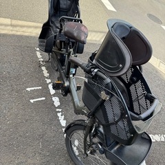 電動自転車チャイルドシート付き