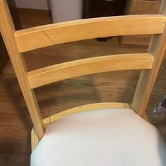 ダイニングチェア2脚の画像