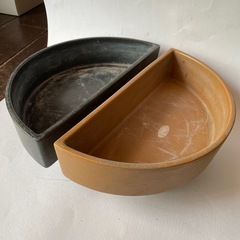 花器２点（半月型）