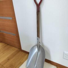スコップ