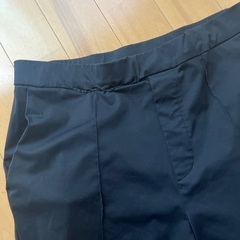 BASILE28 （バジーレ28）の黒ボトムスをお譲りします。の画像