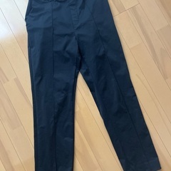 BASILE28 （バジーレ28）の黒ボトムスをお譲りします。の画像