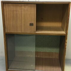 A3808　箪笥　ガラス戸　キャビネット　収納家具　昭和レトロ　古民家　古民具具　木製　の画像