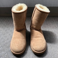 UGGボアブーツ