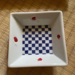 平皿セット　取りに来て下さる方にの画像
