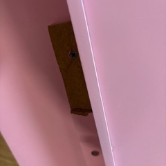 引き出し付きテーブルの画像