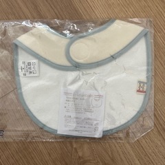 刺繍スタイ、バンダナスタイ、オーガニックコットン100％
 の画像