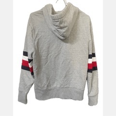 【募集中】TOMMY HILFIGER ジップアップパーカー　グレーの画像