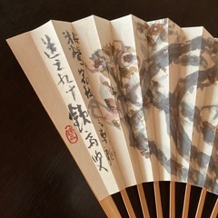 【新品未使用】富岡鉄斎筆　鶯宿梅図　扇子飾り　箱付き　清荒神清澄寺蔵　便利堂の画像