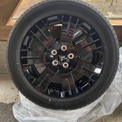 デリカd5シャモニー純正タイヤホイール　新車外し　の画像