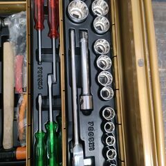 ●【中古】TONE　未使用 長期保管品 一部サビ有 TONE トネ ツールセット 別メーカーあり　差込角12.7mm 700SX　何点か欠品の恐れありの画像