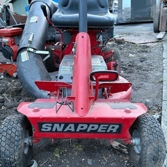snapper  乗用芝刈機 ジャンク品扱い　