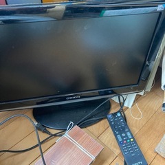 液晶テレビ