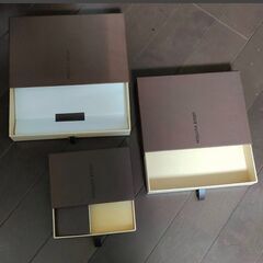 ヴィトンの箱　9個セット　引き取り限定！の画像