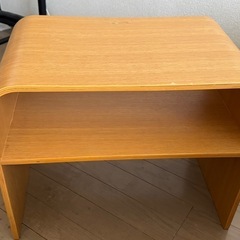 テーブルもらってください