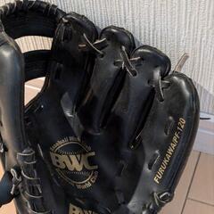 【お取り引き終了】【差し上げます】野球グローブ、スタンド（幼児小学校低学年）の画像