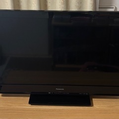 32インチ液晶テレビ
