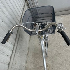 自転車　24インチ　ママチャリ　　カゴ付き　変速無しの画像