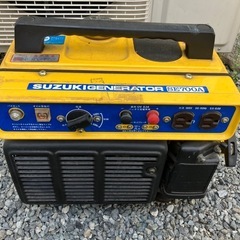 SUZUKI スズキ 発電機 SE700A エンジン発電機 の画像