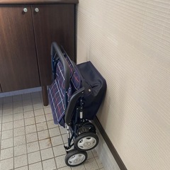 【お値下げ】シルバーカートの画像
