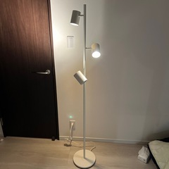 フロアスタンド