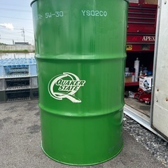 緑ドラム缶200L１本