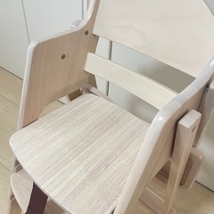 ほぼ未使用カトージハイチェアの画像