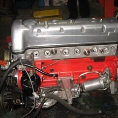 Mベンツ113SLリビルトエンジン制作専門工場-シリンダ-ボリング等内燃機業務常設の画像