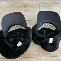 耳当て付き帽子の画像