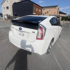 トヨタプリウスハイブリッド長い車検の画像
