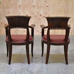 ≪zyt2133ジ≫ [2脚セット] エスニック家具 アンティーク調 木製アームチェア 飾り鋲 座面赤系 リゾート家具/アジアン/インドネシア/バリ/椅子/スタッズ/菊鋲/中古家具/宮城県仙台市 70406-05の画像