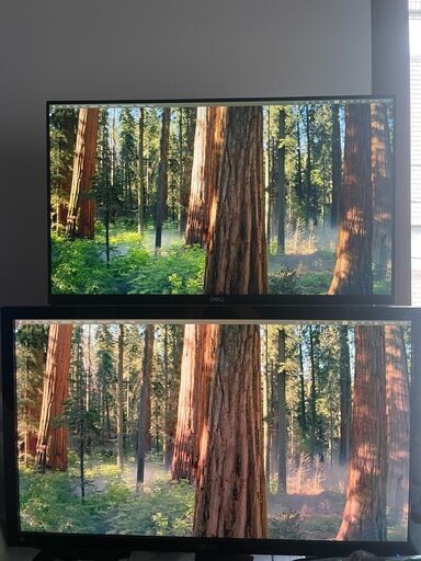 モニター二つ（DELL23.8インチ、Acer 2016製27インチ）とモニターアーム