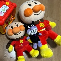アンパンマンおもちゃ、ぬいぐるみセットの画像