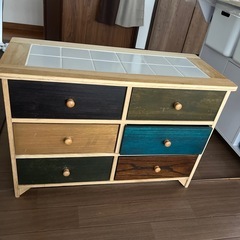 収納　家具　棚の画像