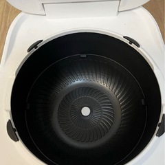 YAMADA SELECT 炊飯器 5.5合 ホワイト 2021年製の画像