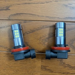 フォグランプLED H8などの画像